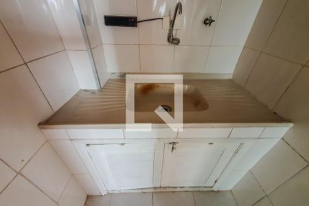 cozinha de apartamento para alugar com 1 quarto, 27m² em Sé, São Paulo
