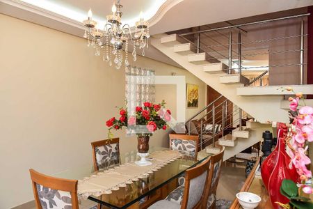 Sala de casa à venda com 3 quartos, 260m² em Cristo Redentor, Porto Alegre