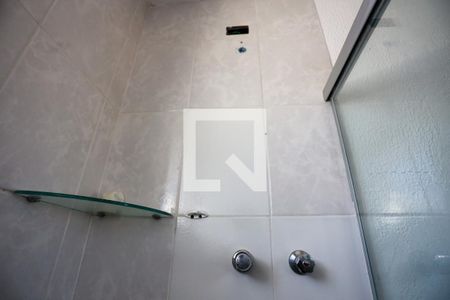 Casa de condomínio para alugar com 60m², 2 quartos e 1 vaga Casa de condomínio para alugar com 60m², 2 quartos e 1 vagaBanheiro