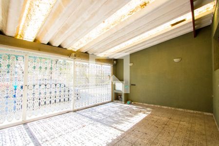 Garagem de casa à venda com 3 quartos, 167m² em Vila Homero Thon, Santo André