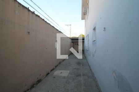 Casa à venda com 196m², 3 quartos e 4 vagasQuintal