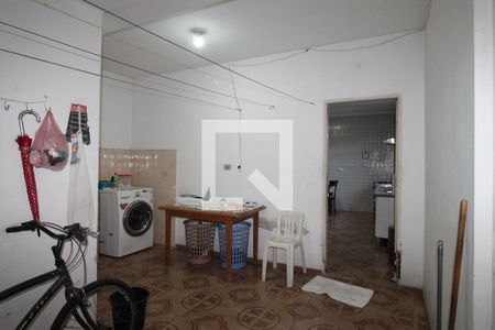 Casa à venda com 196m², 3 quartos e 4 vagasÁrea de Serviço