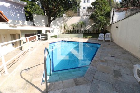 Apartamento para alugar com 72m², 2 quartos e 1 vagaÁrea comum - Piscina
