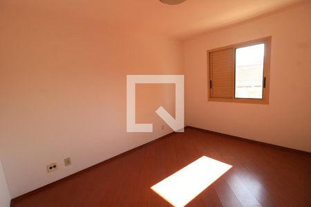 Apartamento para alugar com 72m², 2 quartos e 1 vagaSuíte 
