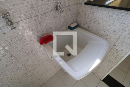 Apartamento para alugar com 72m², 2 quartos e 1 vagaDetalhe da area de serviço