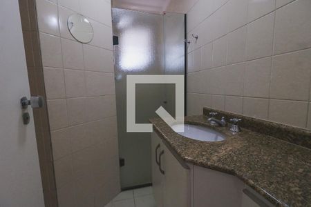 Apartamento para alugar com 72m², 2 quartos e 1 vagaBanheiro Corredor