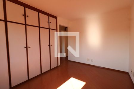 Apartamento para alugar com 72m², 2 quartos e 1 vagaSuíte 