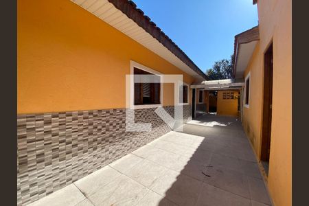 Casa à venda com 130m², 3 quartos e 3 vagasCorredor