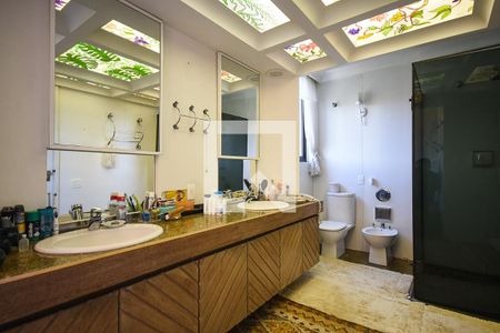 Apartamento à venda com 500m², 4 quartos e 3 vagasBanheiro suíte 4