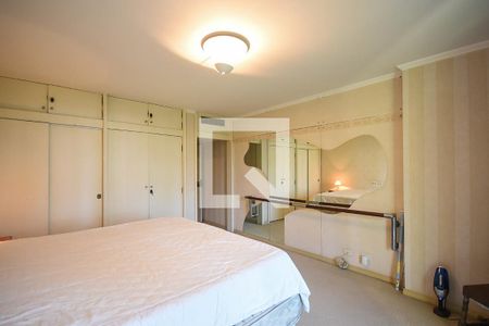 Apartamento à venda com 500m², 4 quartos e 3 vagasSuíte 2