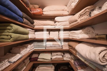 Apartamento à venda com 500m², 4 quartos e 3 vagasRoupeiro