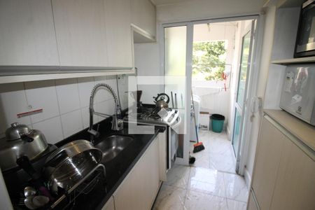 Apartamento à venda com 82m², 3 quartos e 2 vagasCozinha