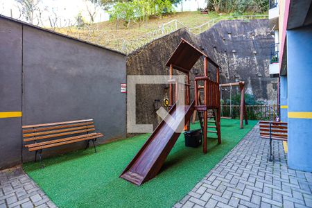 Apartamento para alugar com 55m², 2 quartos e 1 vagaÁrea comum - playground