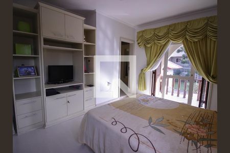 Casa à venda com 400m², 5 quartos e 3 vagas Casa à venda com 400m², 5 quartos e 3 vagasQuarto 3 Suíte - 2 andar