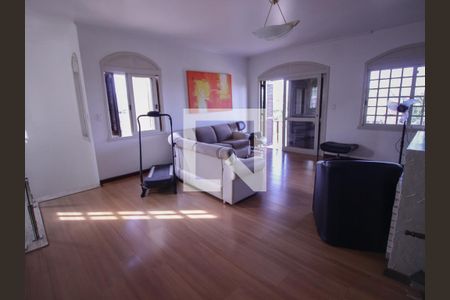 Casa à venda com 400m², 5 quartos e 3 vagas Casa à venda com 400m², 5 quartos e 3 vagasSala 3 - 2 andar