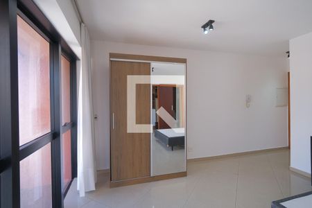 Quarto 1 de kitnet/studio para alugar com 1 quarto, 33m² em Centro, Curitiba