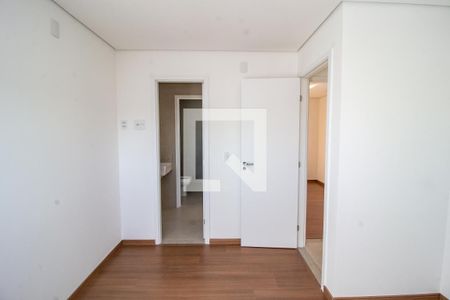 Apartamento à venda com 63m², 2 quartos e 2 vagas Apartamento à venda com 63m², 2 quartos e 2 vagasSuite