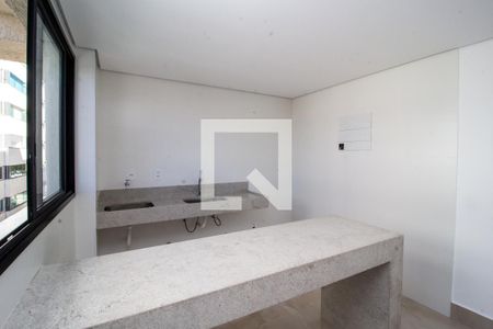 Cozinha de apartamento à venda com 2 quartos, 53m² em Barro Preto, Belo Horizonte