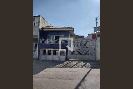 Casa para alugar com 191m², 3 quartos e 4 vagasFachada
