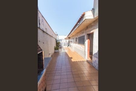 Casa para alugar com 191m², 3 quartos e 4 vagasQuintal