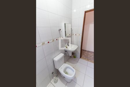 Casa para alugar com 191m², 3 quartos e 4 vagasBanheiro