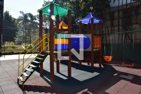 Apartamento à venda com 93m², 3 quartos e 1 vagaÁrea comum - Playground