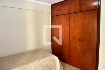 Apartamento à venda com 93m², 3 quartos e 1 vagaQuarto 2