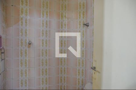 Casa à venda com 250m², 4 quartos e 2 vagasBanheiro de serviço 1