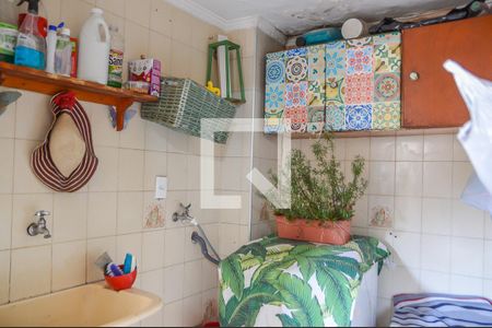 Casa à venda com 250m², 4 quartos e 2 vagasÁrea de Serviço