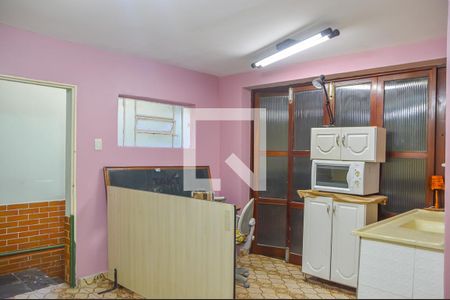 Casa à venda com 250m², 4 quartos e 2 vagasEscritório