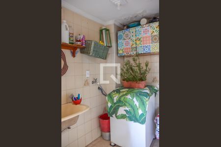 Casa à venda com 250m², 4 quartos e 2 vagasÁrea de Serviço