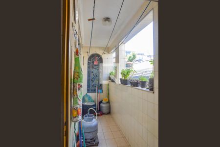 Casa à venda com 250m², 4 quartos e 2 vagasÁrea de Serviço