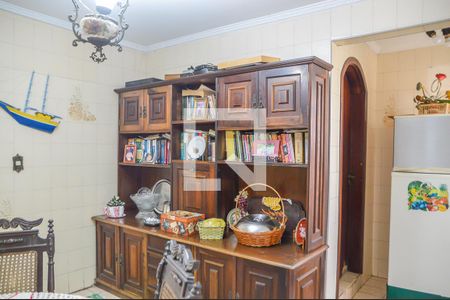 Casa à venda com 250m², 4 quartos e 2 vagasCopa