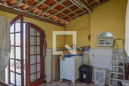 Casa à venda com 250m², 4 quartos e 2 vagasEdícula