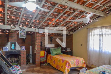 Casa à venda com 250m², 4 quartos e 2 vagasQuarto 4 - Suíte