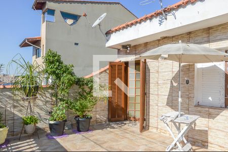 Casa à venda com 250m², 4 quartos e 2 vagasSacada