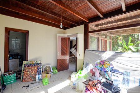 Suite de casa à venda com 4 quartos, 250m² em Itaipu, Niterói