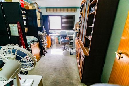 Apartamento à venda com 193m², 4 quartos e 4 vagasQuarto