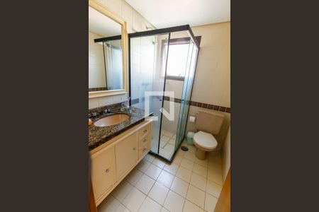 Apartamento à venda com 193m², 4 quartos e 4 vagasBanheiro da Suíte 3