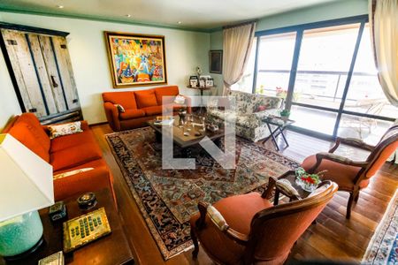 Sala de apartamento à venda com 4 quartos, 193m² em Jardim Monte Kemel, São Paulo