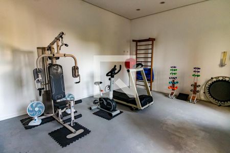 Apartamento à venda com 193m², 4 quartos e 4 vagasÁrea comum - Academia