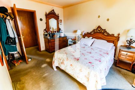 Apartamento à venda com 193m², 4 quartos e 4 vagasSuíte 2