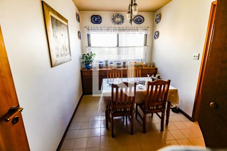 Apartamento à venda com 193m², 4 quartos e 4 vagasCopa