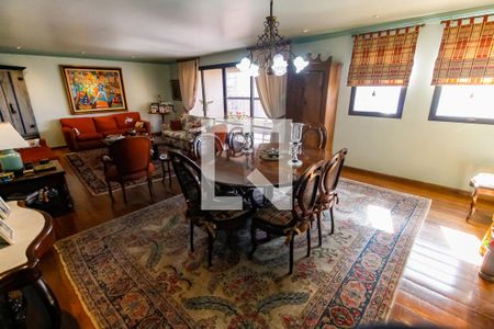 Sala de Jantar de apartamento à venda com 4 quartos, 193m² em Jardim Monte Kemel, São Paulo