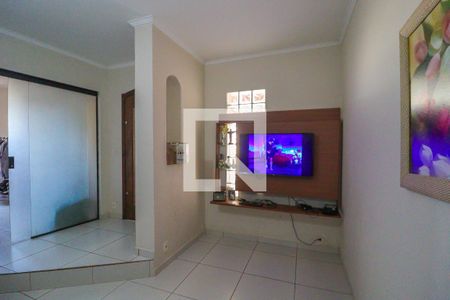 Sala  de casa à venda com 4 quartos, 280m² em Parque União, Jundiaí
