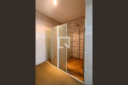 Apartamento para alugar com 75m², 1 quarto e 2 vagas Apartamento para alugar com 75m², 1 quarto e 2 vagasChuveiro spa