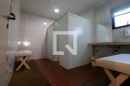 Apartamento para alugar com 75m², 1 quarto e 2 vagas Apartamento para alugar com 75m², 1 quarto e 2 vagasVestiário spa
