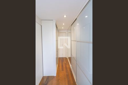 Apartamento para alugar com 75m², 1 quarto e 2 vagasCloset da suíte