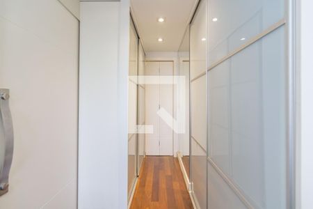 Apartamento para alugar com 75m², 1 quarto e 2 vagasCloset da suíte