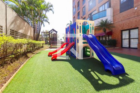 Apartamento para alugar com 75m², 1 quarto e 2 vagas Apartamento para alugar com 75m², 1 quarto e 2 vagasÁrea comum - Playground